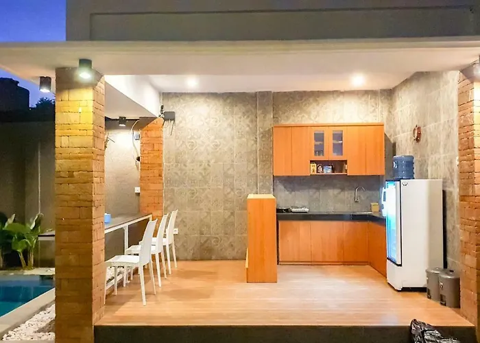 Sari Bali House ベッド・アンド・ブレックファスト ケロボカン